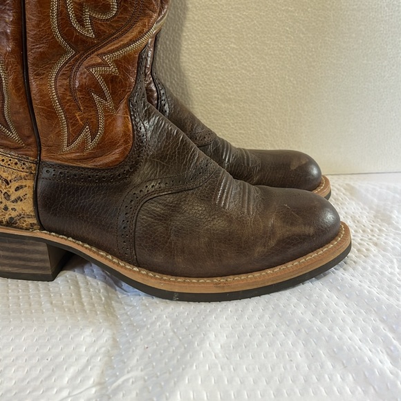 ARIAT Men's 10.5  Brown Leather Heritage Roughstock Western Cowboy Boots Pull On - Picture 3 of 12